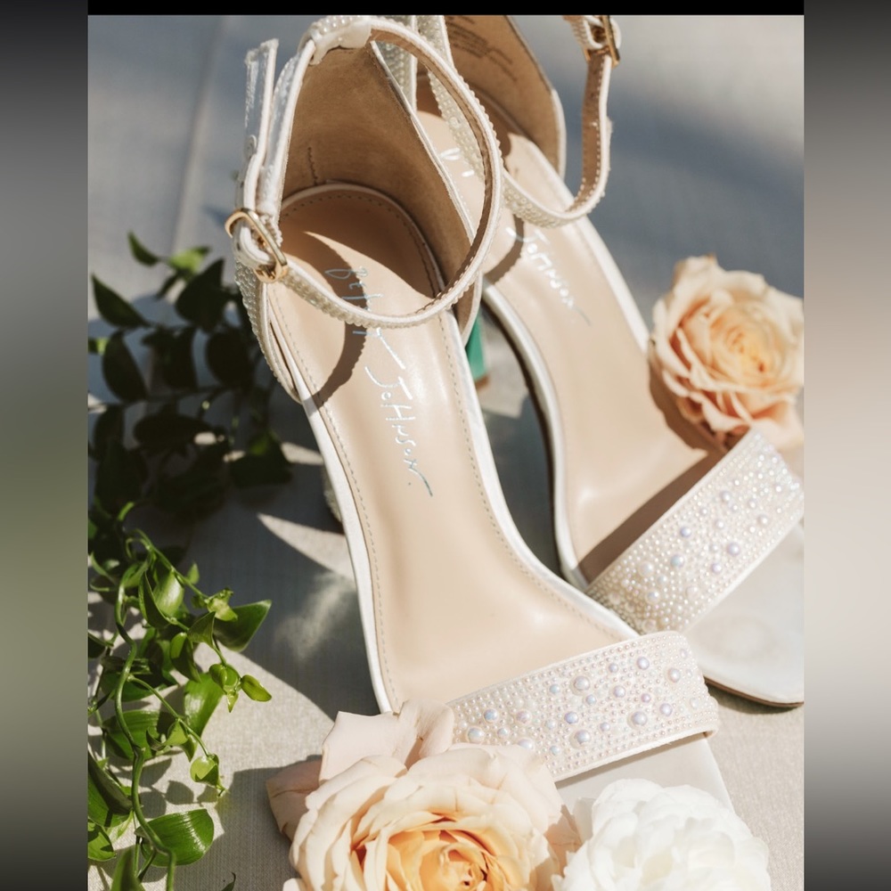 Betsy Johnson Bridal Heels Size 7